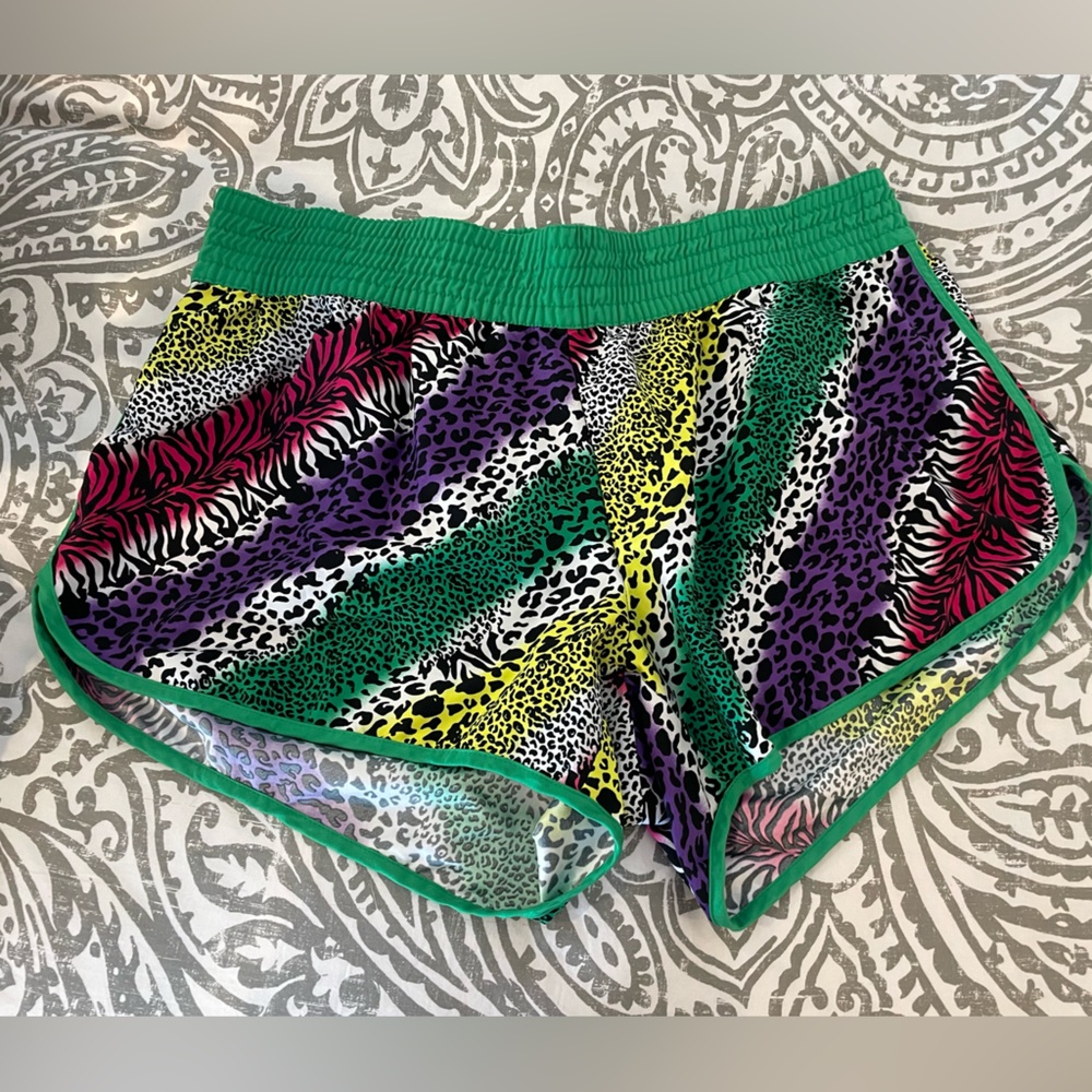 Torrid size 3 women’s plus board shorts
